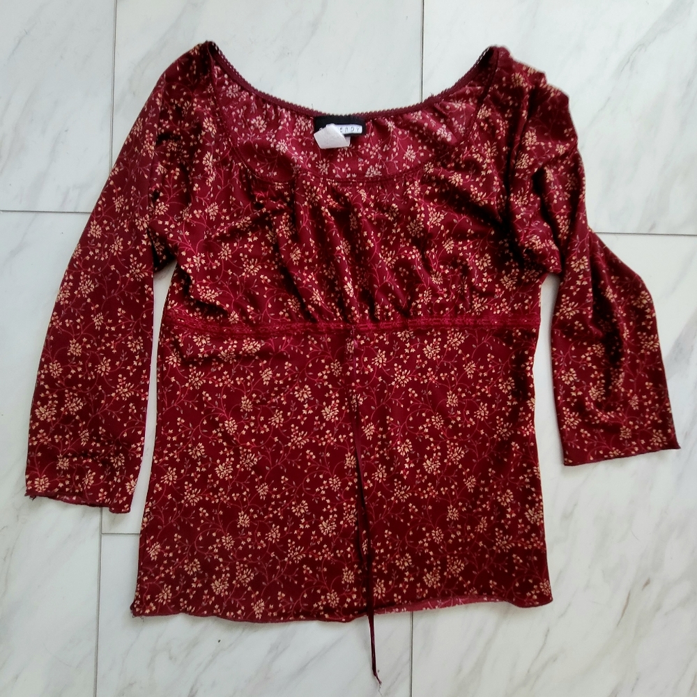 Cute Blouse - Picture 3 of 7